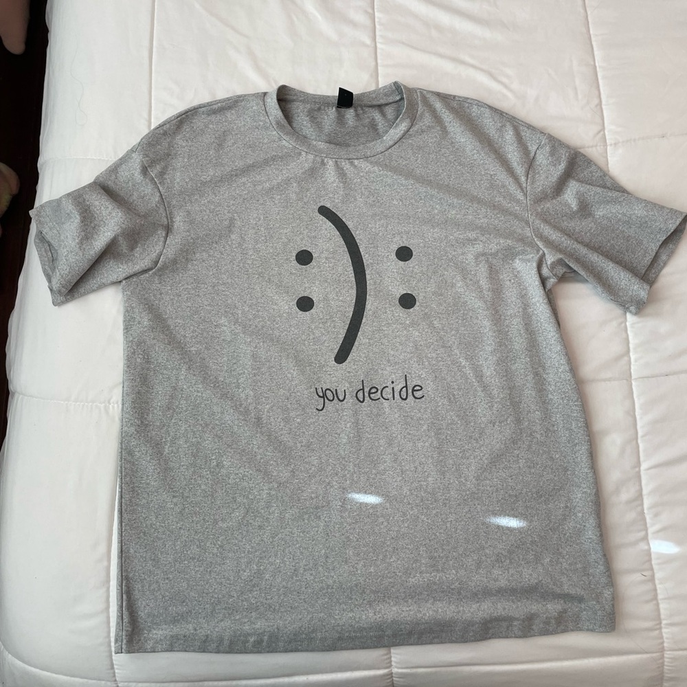SHEIN Light Gray Smiley Face Tee